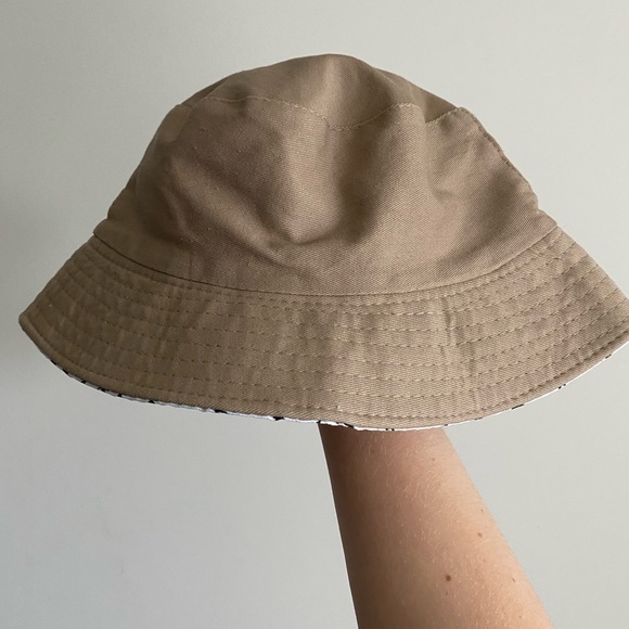 Gemini Bucket Hat - Picture 3 of 4